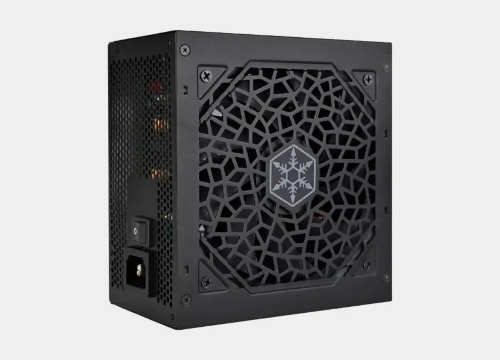 Silverstone Strider ST550-EF (3).webp