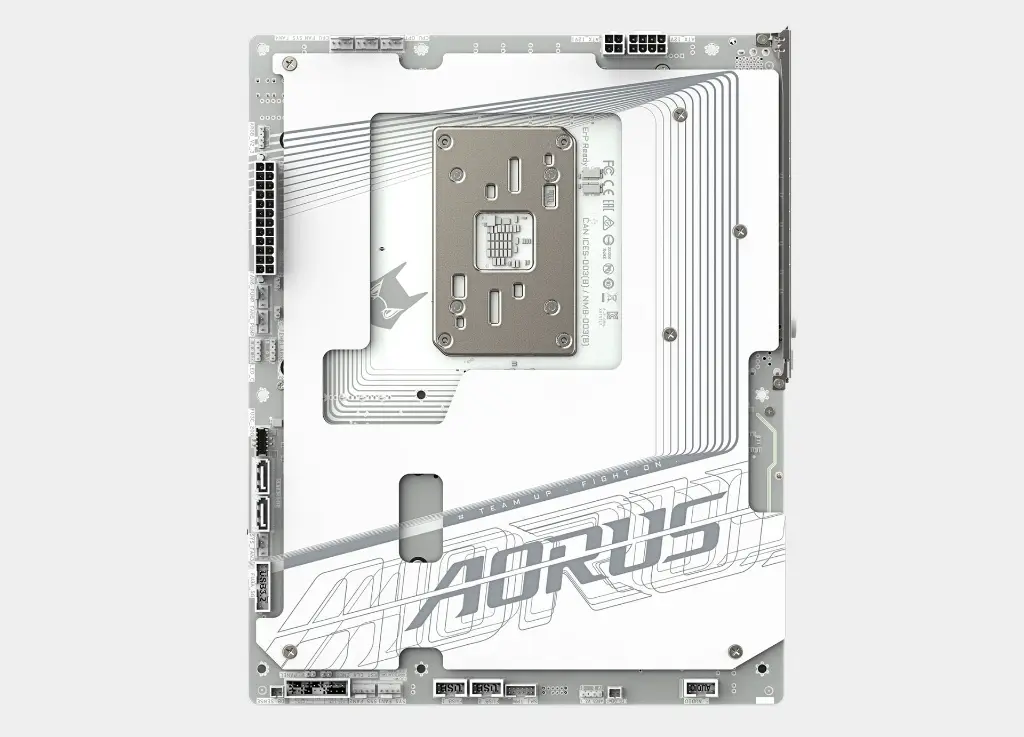 GIGABYTE X870 AORUS STEALTH ICE  (3).webp