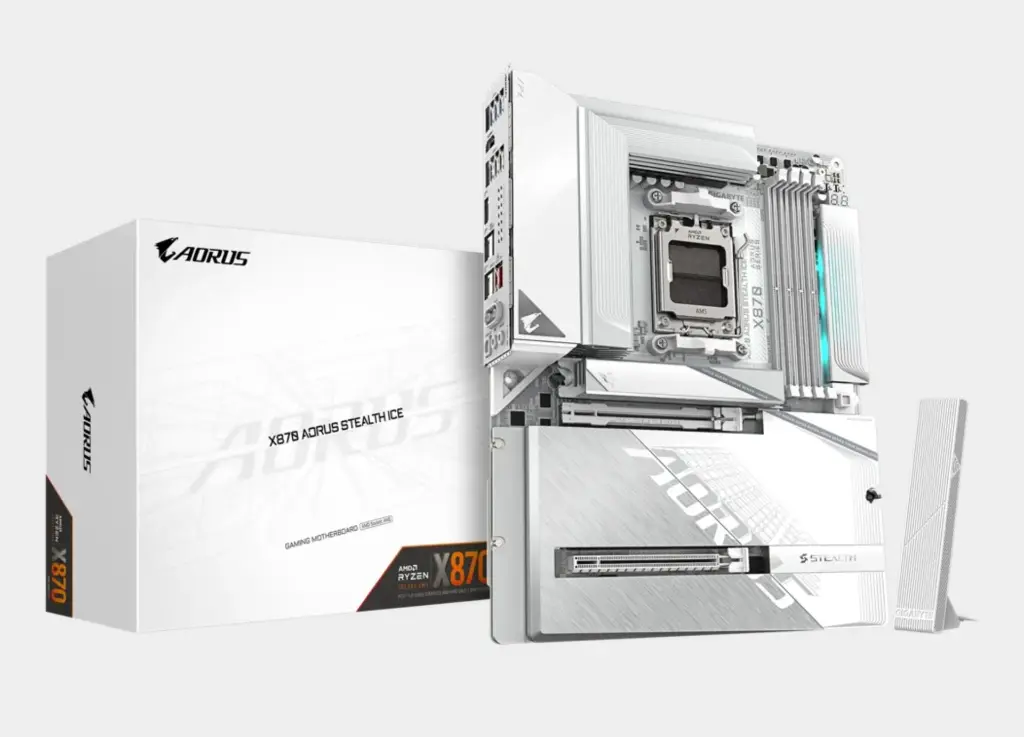 GIGABYTE X870 AORUS STEALTH ICE  (1).webp
