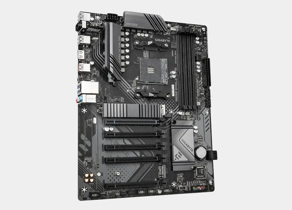 GIGABYTE B550 EAGLE WIFI6 (3).webp