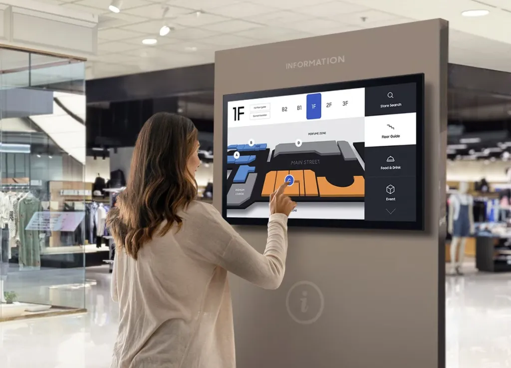 Samsung QM32 C-T (6).webp