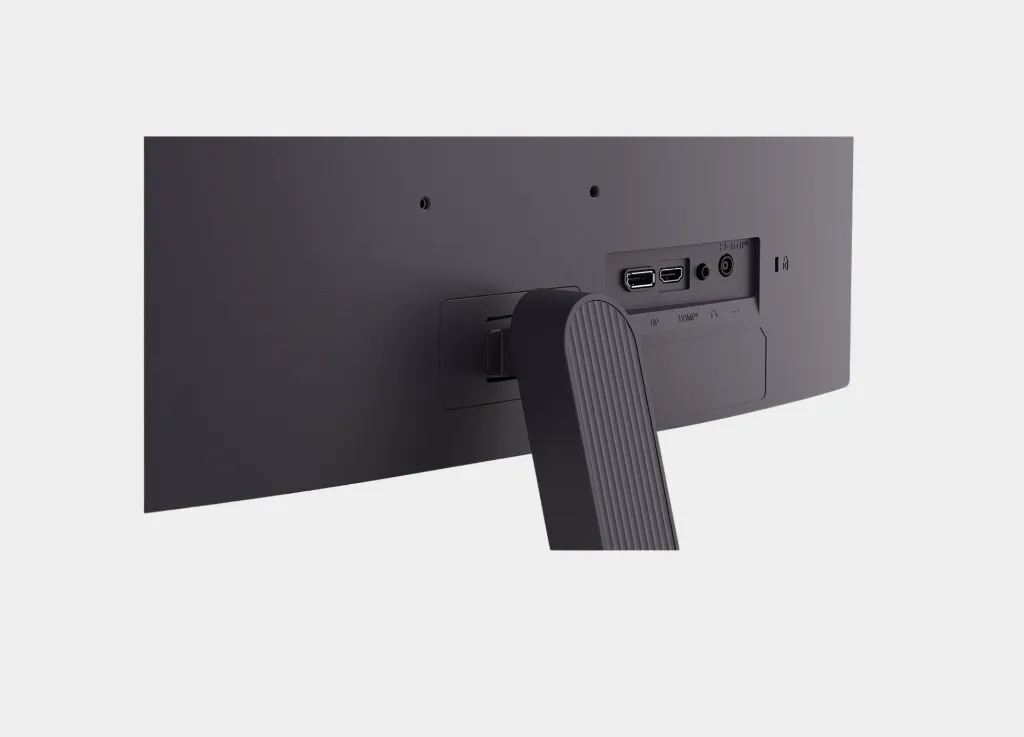 LG 24 UltraGear Gaming Monitor 24G411B FHD IPS 120Hz (11).webp
