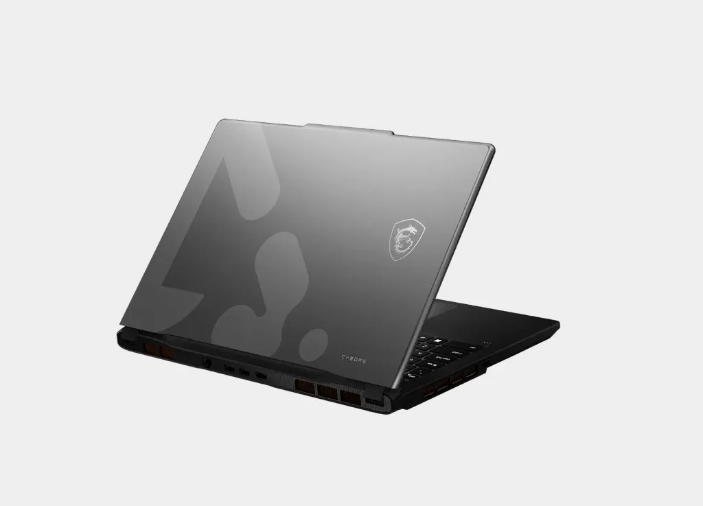 MSI Cyborg 15 Max C13WF  i7-13620H - RTX 5060 8GB (4).webp