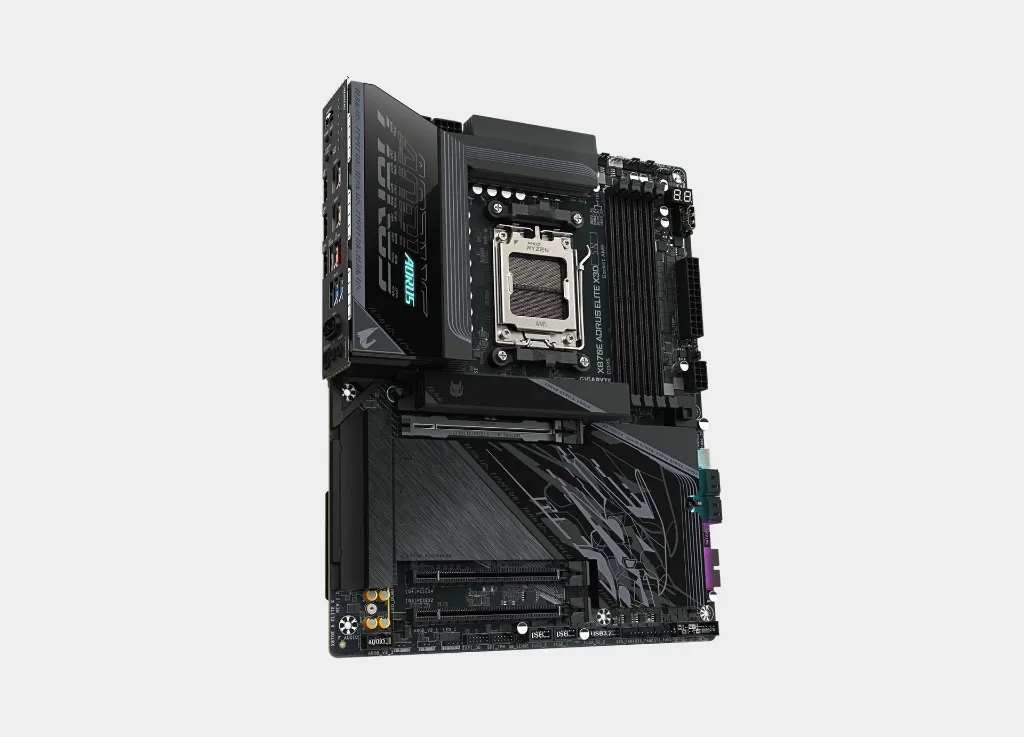 GIGABYTE X870E AORUS ELITE X3D Motherboard (3).webp