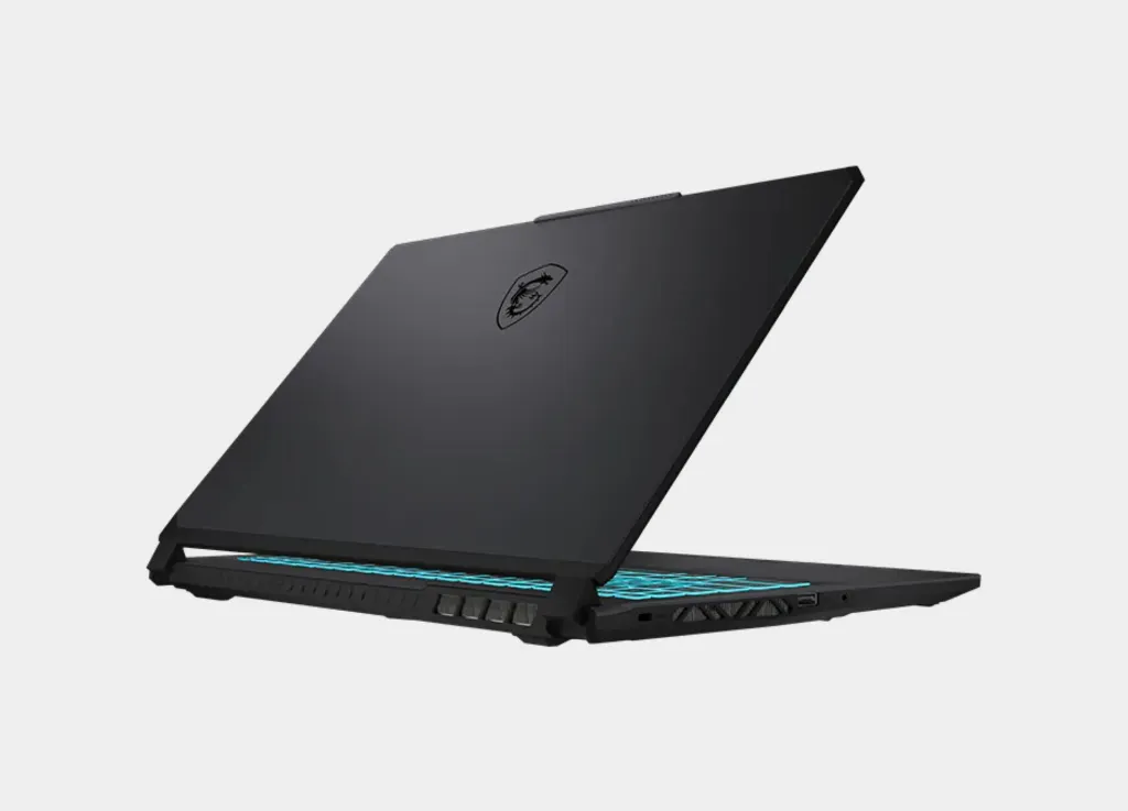 MSI Cyborg 15 Black Edition A13VE (3).webp