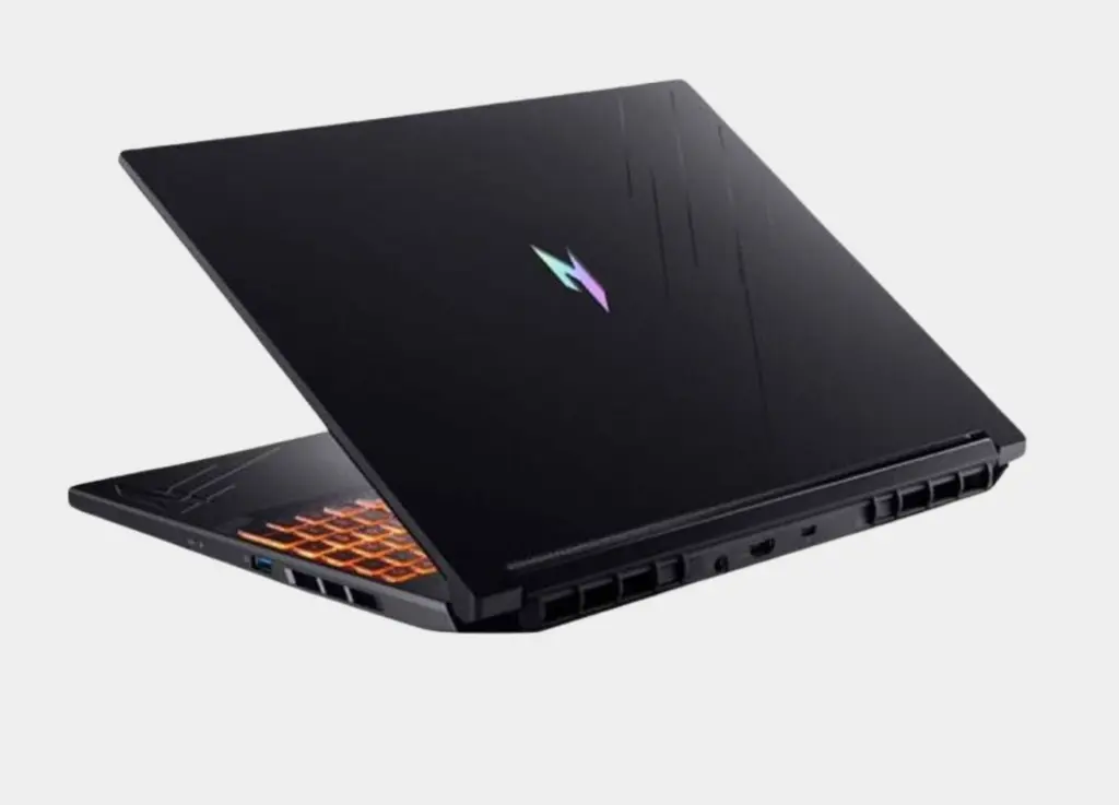 Acer Nitro V16 ANV16-71-79E0 (4).webp