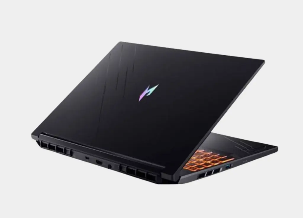 Acer Nitro V16 ANV16-71-79E0 (5).webp