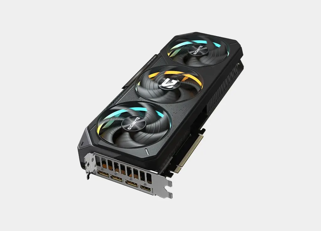 GIGABYTE GeForce RTX™ 5070 GAMING OC 12G (3).webp